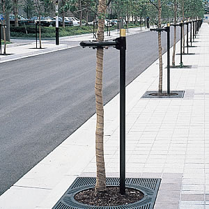 街路樹用金属支柱・地下式支柱